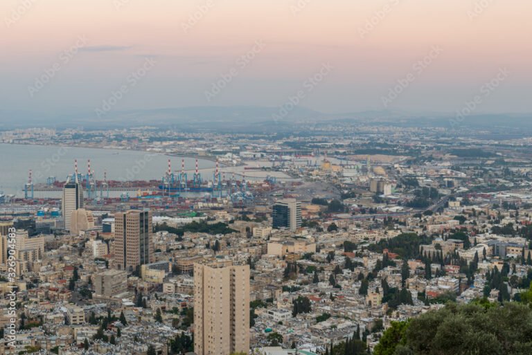 AdobeStock_326904583_Preview
